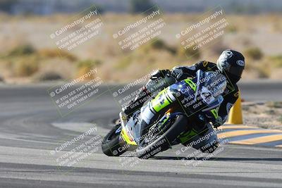 media/Nov-16-2024-CVMA (Sat) [[0e4bb1f32f]]/Race 8-Supersport Middleweight/